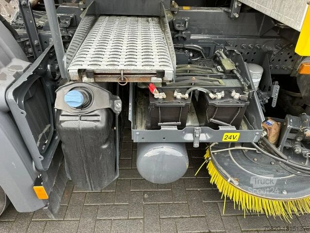 Fejemaskine Mercedes-Benz Arocs 1824 4X2 BEAM A9000 SWEEPING TRUCK/ KEHRM...
