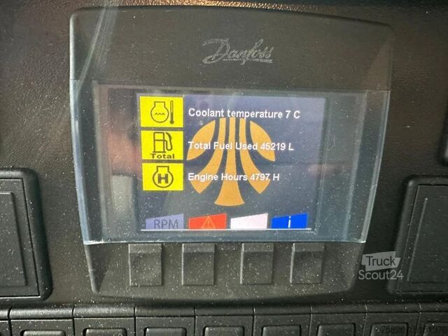 Balayeuse Mercedes-Benz Arocs 1824 4X2 BEAM A9000 SWEEPING TRUCK/ KEHRM...