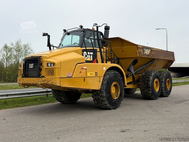 Muldenfahrzeug Caterpillar 745C