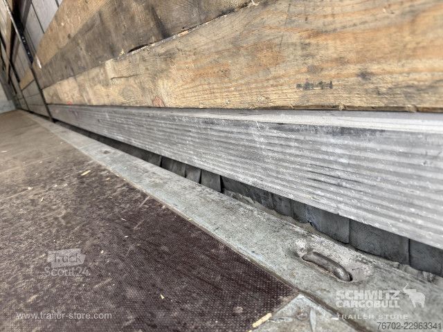 Відкритий напівпричіп з тентом Schmitz Cargobull Curtainsider Standard