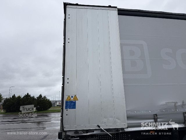 Відкритий напівпричіп з тентом Schmitz Cargobull Curtainsider Standard