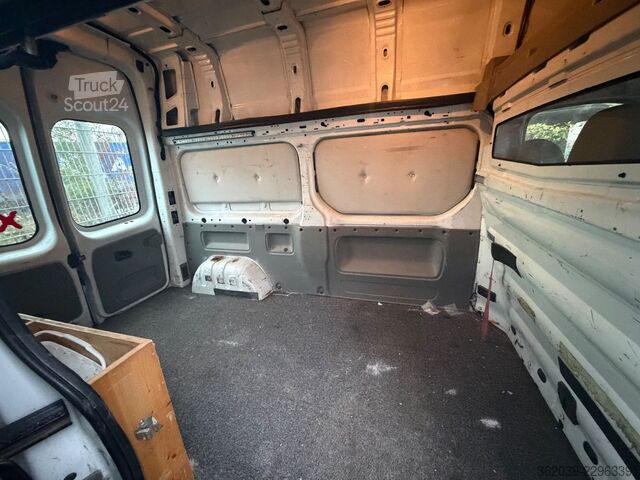 Панелен ван NISSAN PRIMASTER