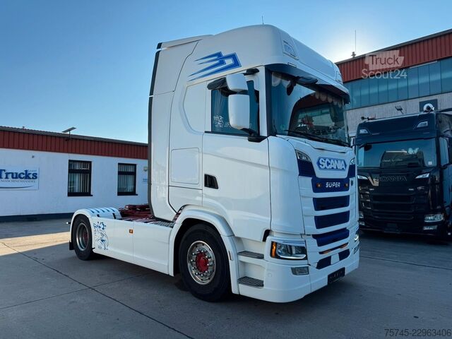 Vakio vetoauto SCANIA S500 * RETARDER * STANDKLIMA  * 2 X TANK*1. HAND
