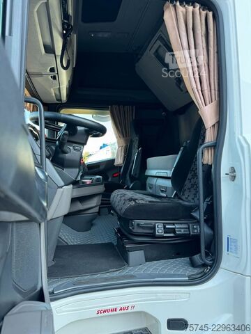 Vakio vetoauto SCANIA S500 * RETARDER * STANDKLIMA  * 2 X TANK*1. HAND