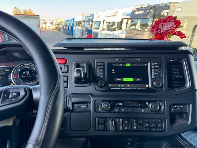 Vakio vetoauto SCANIA S500 * RETARDER * STANDKLIMA  * 2 X TANK*1. HAND