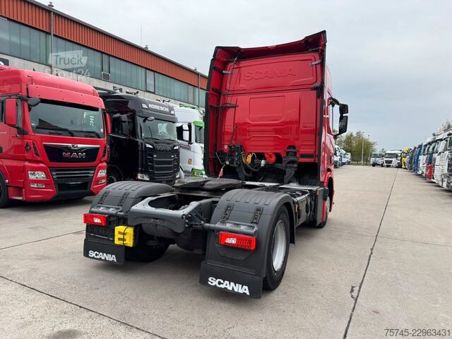 Vakio vetoauto SCANIA R 460 * STANDKLIM* LEDER * 2 X TANK * 1. HAND *