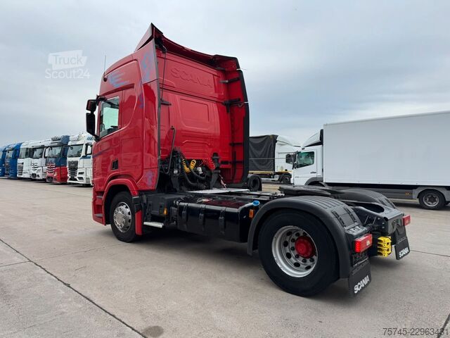 Vakio vetoauto SCANIA R 460 * STANDKLIM* LEDER * 2 X TANK * 1. HAND *