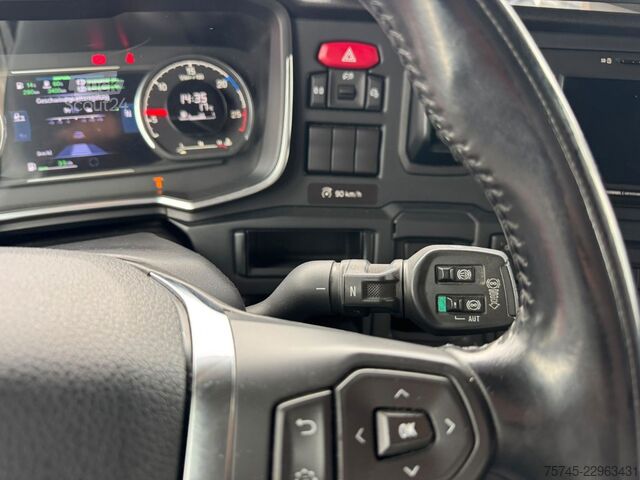Vakio vetoauto SCANIA R 460 * STANDKLIM* LEDER * 2 X TANK * 1. HAND *