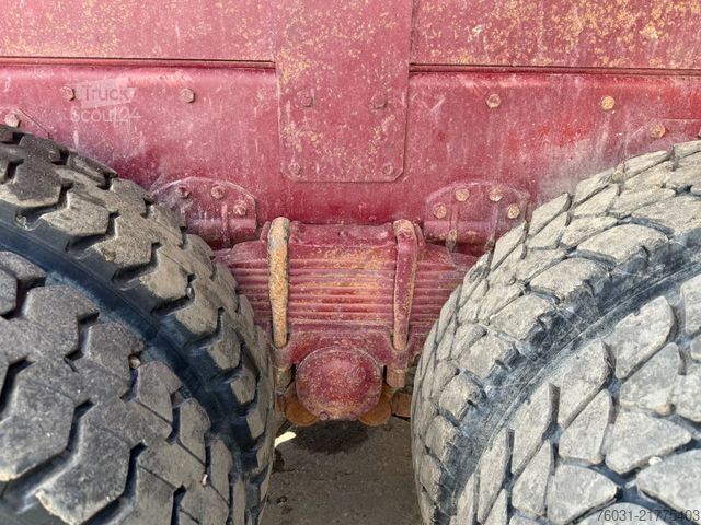 Camion benne RENAULT DG330-34 6X4 Tipper Spring/Spring Manual Gearbox