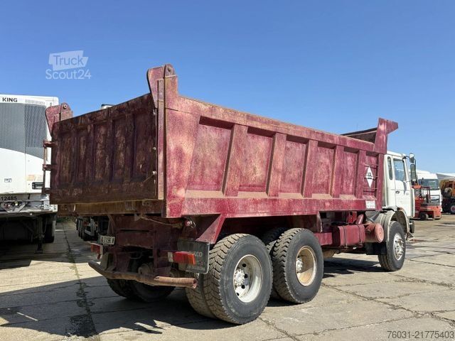 Camion benne RENAULT DG330-34 6X4 Tipper Spring/Spring Manual Gearbox