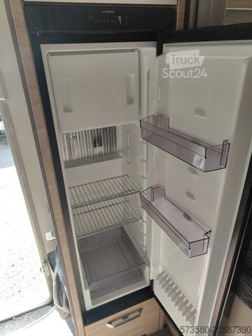 Félig integrált lakóautó Fiat Ducato Carasuite 650 MF Teilintegriert | Voll ausgestattet