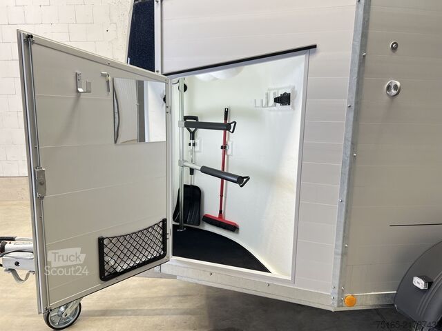 Paardentransportaanhanger Böckmann Champion R Sonderhöhe Pferdeanhänger