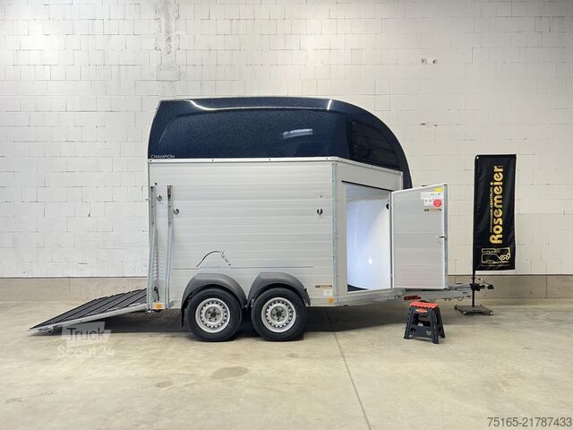 Paardentransportaanhanger Böckmann Champion R Sonderhöhe Pferdeanhänger