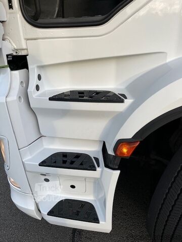 Platt flak Mercedes Benz Antos 2545