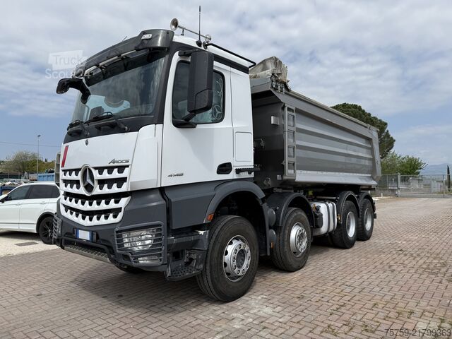 Pašizgāzējs kravas automašīna Mercedes-Benz Arocs 4148K Kipper 8x4 40 Ton Euro 6