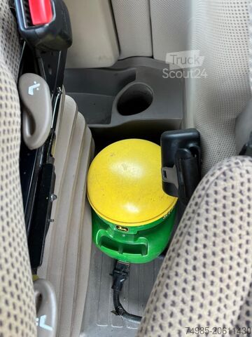 Трактор John Deere 8345 R