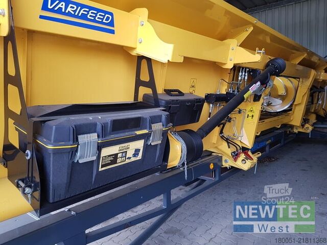 Ceifeira-debulhadora New Holland VARIFEED 8,53 M HD