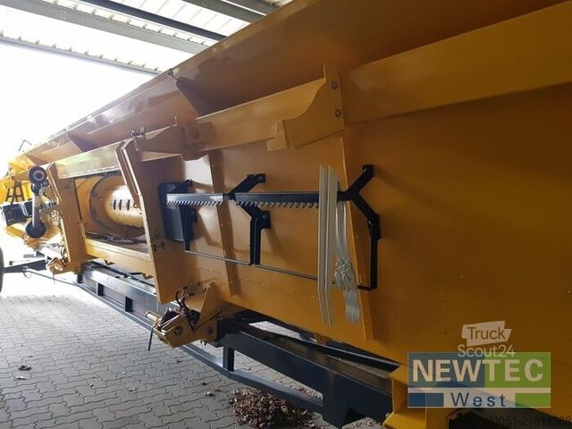 Ceifeira-debulhadora New Holland VARIFEED 8,53 M HD