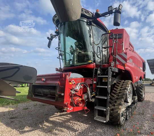 Kombajn zbożowy Case-IH 8250 ASF
