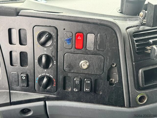 Chassi med hytt Mercedes-Benz Atego 1024 PTO