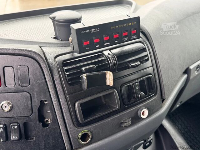 Chassi med hytt Mercedes-Benz Atego 1024 PTO