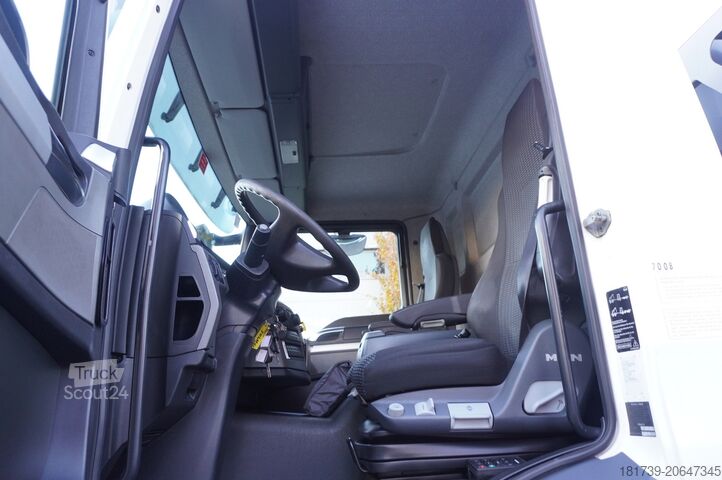 WUKO MAN TGM 26.340 E6 / RIVARD sewage cleaner