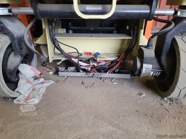 Sto za podizanje makaza JLG 3246ES