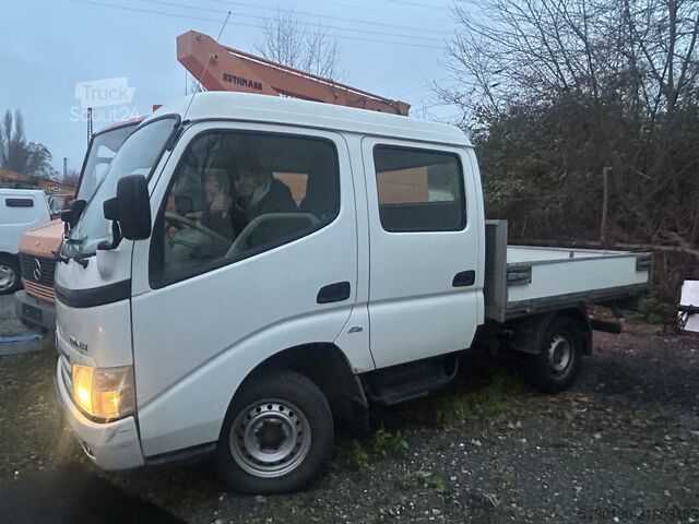 Pick-up furgons Toyota Dyna D4D