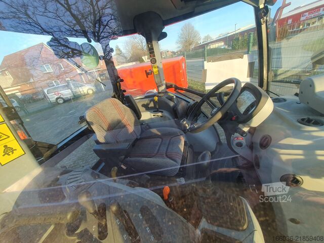 Traktors STEYR Kompakt 4055S