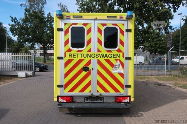 Brandbil MERCEDES-BENZ Sprinter 519 CDI RTW / 1. Hand /SHZ / Fzg Nr:A16
