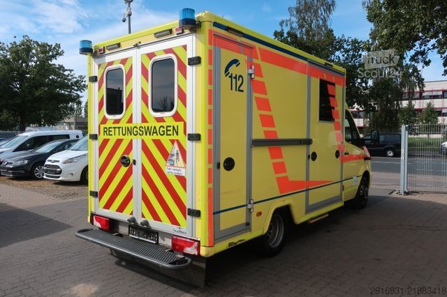 Brandbil MERCEDES-BENZ Sprinter 519 CDI RTW / 1. Hand /SHZ / Fzg Nr:A16