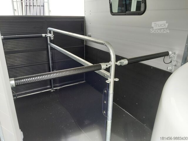 Horse trailer Böckmann Portax Esprit silver SAKA Paket