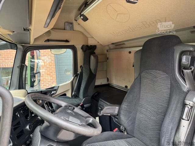 MTS standard Mercedes-Benz Actros 1842 4X2 Streamspace Side skirts 2x tank...