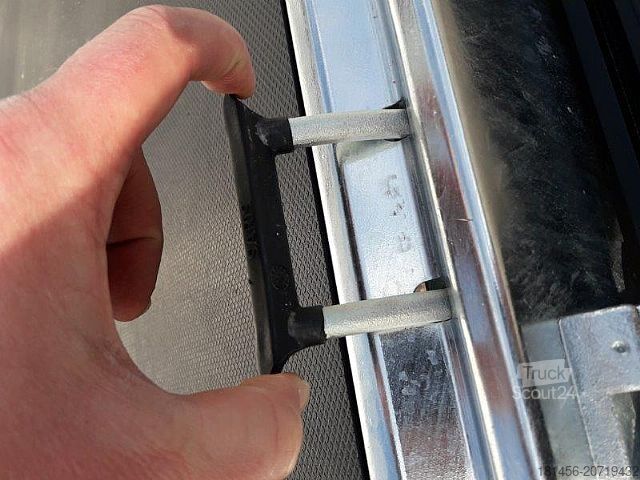 Przyczepa samochodowa Saris PL 406 204 35 2700 blackline LED Leuchten sofort