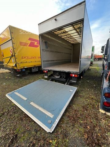 Furgon personalizat MERCEDES-BENZ Atego 818 L Möbelkoffer LBW Möbelkoffer +S