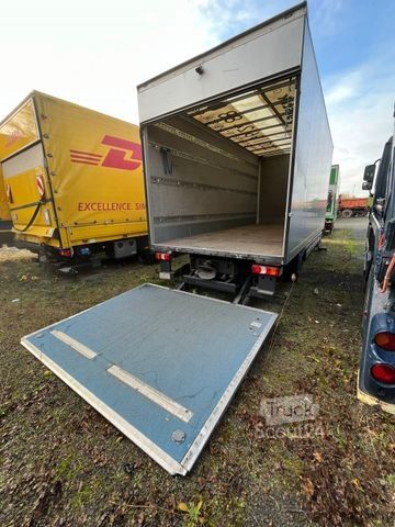 Skříňová dodávka MERCEDES-BENZ Atego 818 L Möbelkoffer LBW Möbelkoffer +S