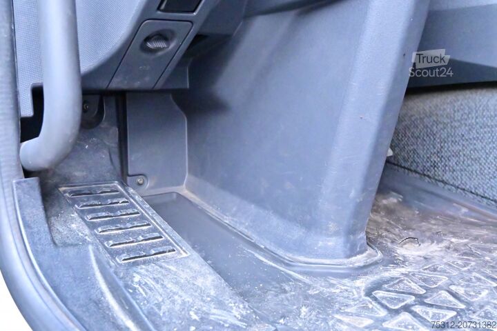 LKW mit Kofferaufbau Renault T440 6x2 E6 Retarder AHK LBW Isokoffer Lift Lenk