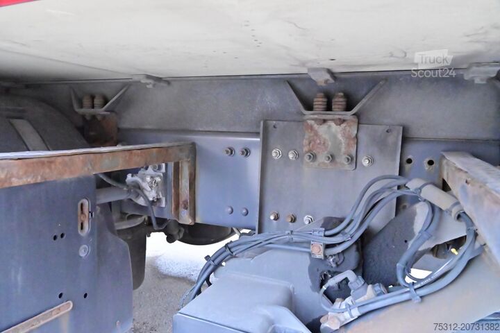 LKW mit Kofferaufbau Renault T440 6x2 E6 Retarder AHK LBW Isokoffer Lift Lenk