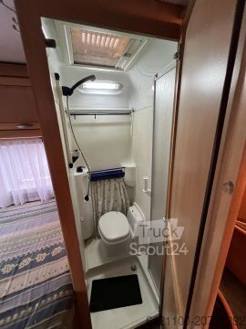 Camper integrado Hymer/Eriba B-Klasse 574 Hubbett - Markise - 3,85 to