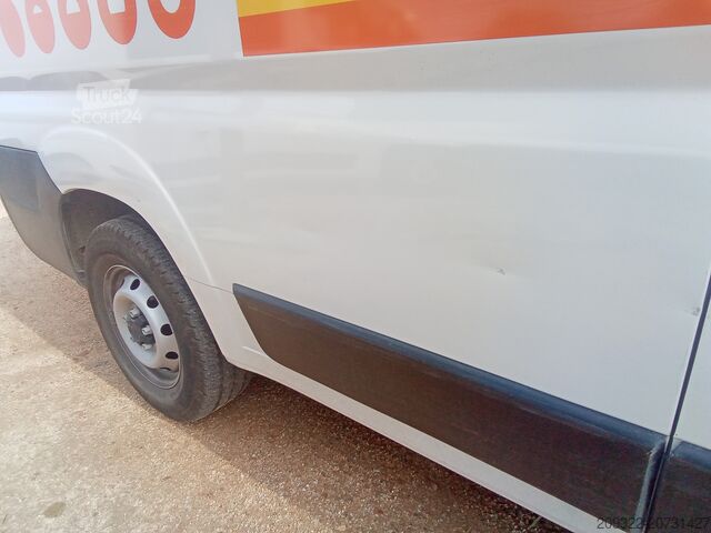 Wohnwagen/Wohnmobil Fiat Weinsberg Carabus 600 K | 4 Posti Letto | Completamente Attrezzato