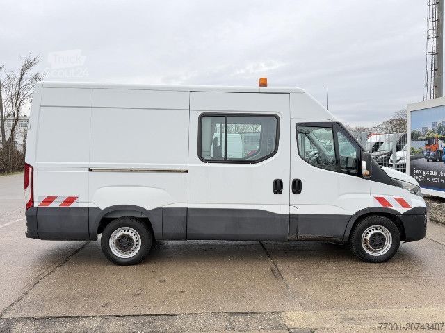 Ван с висока покривка IVECO 35S14SV / 6-Sitzer / Webasto / Klima / Tempomat /
