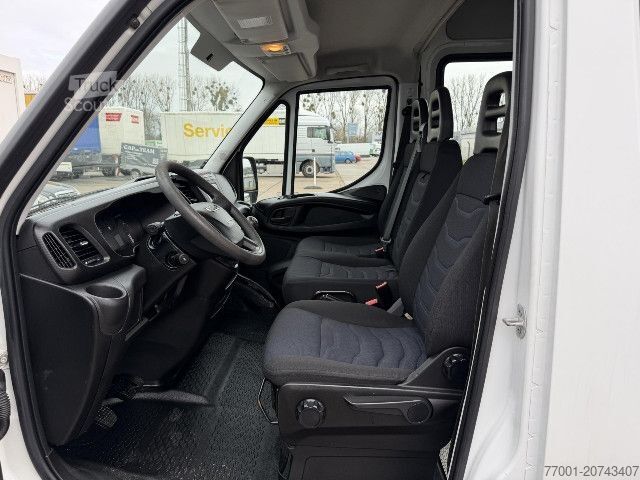 Ван с висока покривка IVECO 35S14SV / 6-Sitzer / Webasto / Klima / Tempomat /