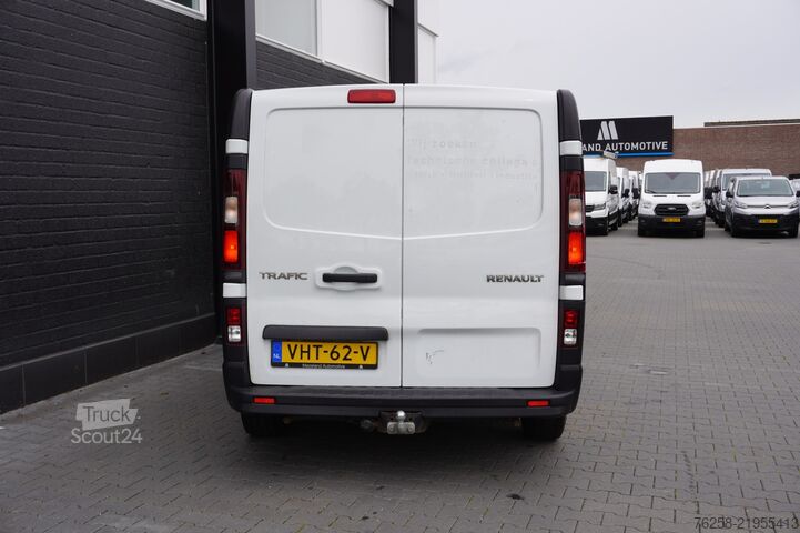 Varebil Renault Trafic 2.0 dCi 120PK EURO 6 - Airco - Navi - Cr...