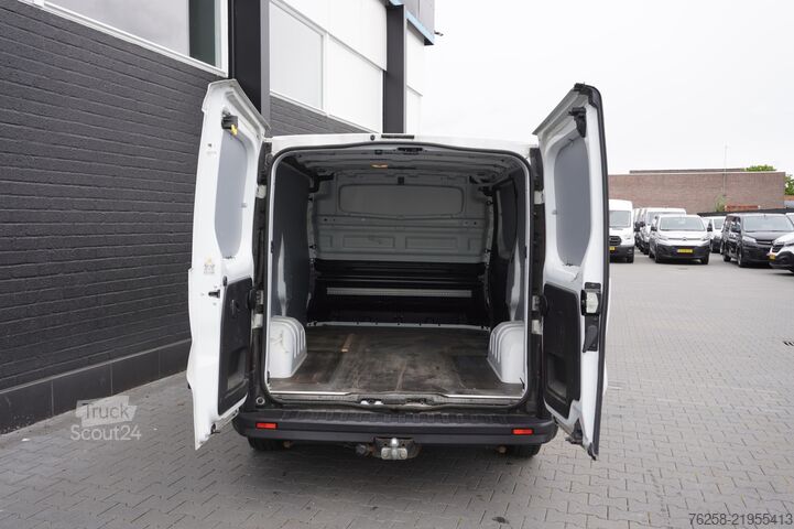 Varebil Renault Trafic 2.0 dCi 120PK EURO 6 - Airco - Navi - Cr...