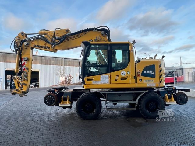 Riteņu ekskavators LIEBHERR A922 Rail Litronic / 8.277h / Bahnzulassung 2030