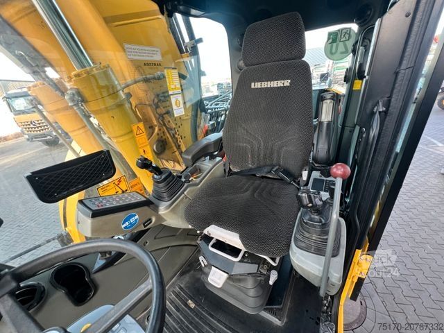 Riteņu ekskavators LIEBHERR A922 Rail Litronic / 8.277h / Bahnzulassung 2030