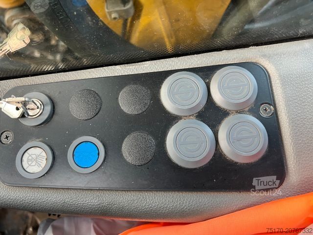 Riteņu ekskavators LIEBHERR A922 Rail Litronic / 8.277h / Bahnzulassung 2030