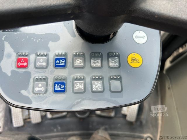 Riteņu ekskavators LIEBHERR A922 Rail Litronic / 8.277h / Bahnzulassung 2030