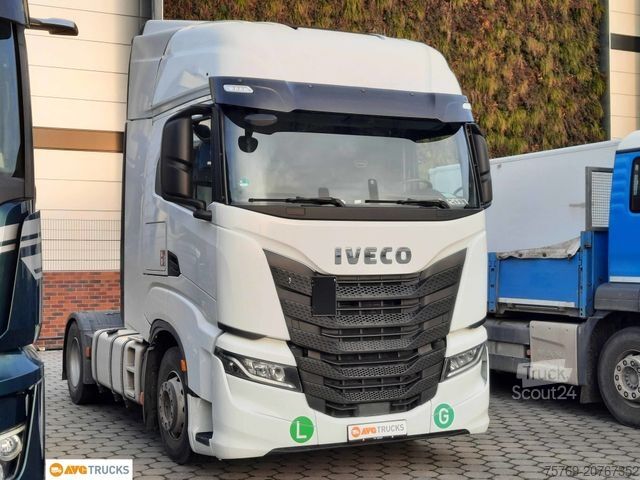 Standard SZM IVECO S-WAY 530 Intarder Standklima 2xTank