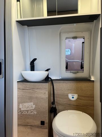 Karavan PÖSSL Roadstar X *1ST